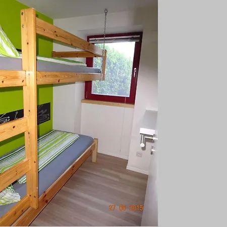 Cityferienwohnung - Mit Sauna Und Garten - Objekt 94475 *